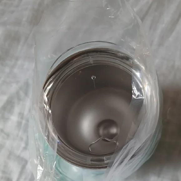 Teal Insulated Tumbler with Straw - Picture 4 of 6